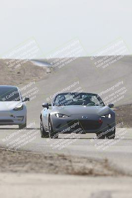 media/Oct-18-2025-Speed Ventures (Sat) [[8b3b7cf525]]/Purple/Session 2 (Phil Hill)/